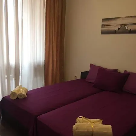 Апартамент Sunny View Central